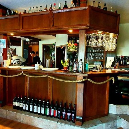 Отель Gasthaus Zum Seestern Ravensbruck Экстерьер фото